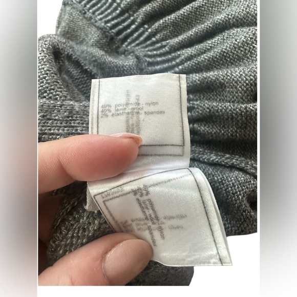 CHANEL Wool Blend Gray Women's Logo Button Snap Front Cardigan Size EU46/US12/L - Picture 10 of 10